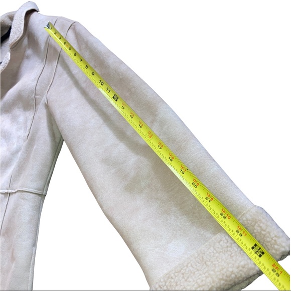 - J Jill Faux Shearling Long Coat  winter Jacket  EUC 🖤 gorgeous size M - Picture 12 of 15